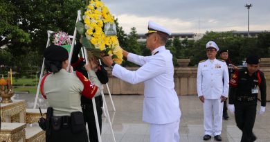 รอง ผอ.สปภ. วางพวงมาลาถวายราชสักการะฯ พระบาทสมเด็จพระปกเกล้าเจ้าอยู่หัว